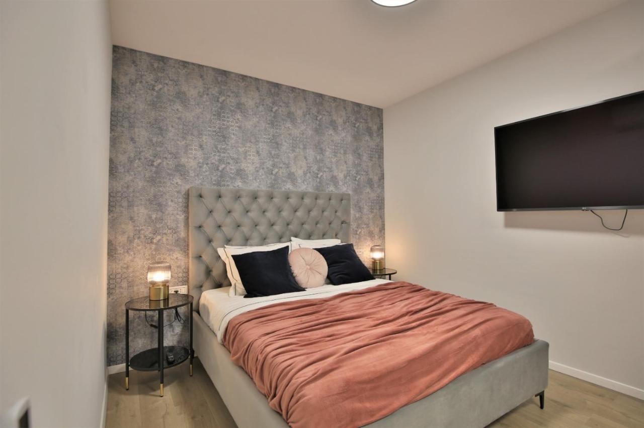 Cozy And Stylish 1-Bedroom Apartment Нетанья Екстер'єр фото