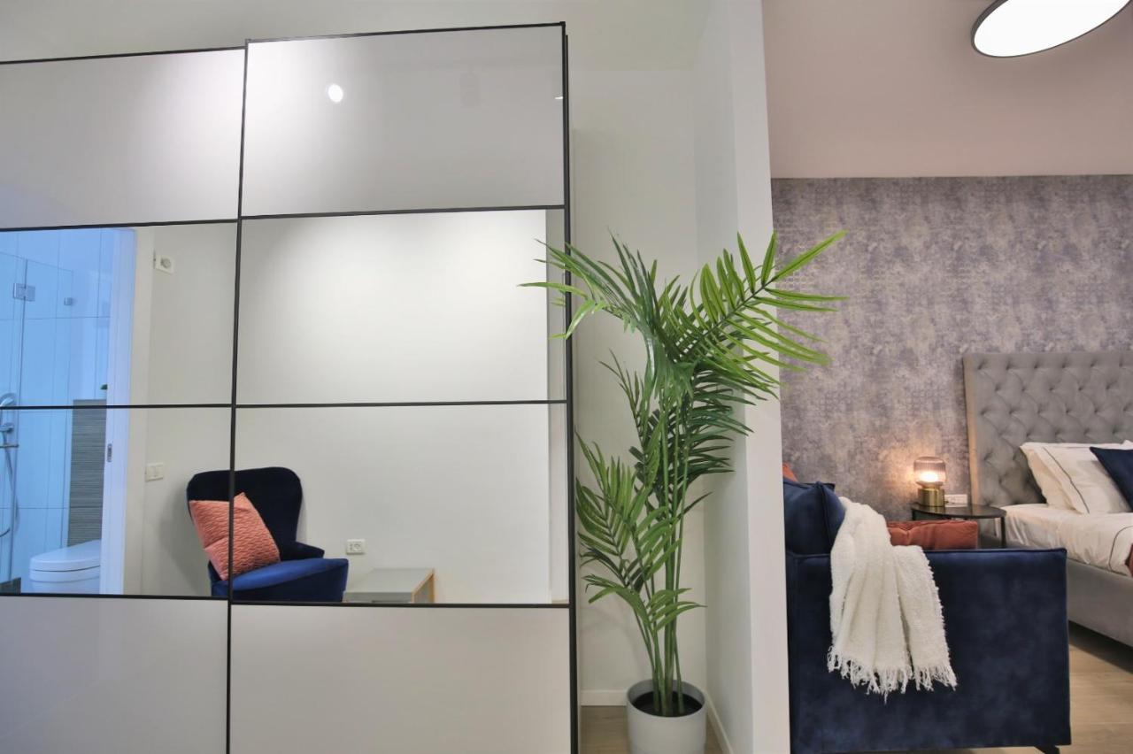 Cozy And Stylish 1-Bedroom Apartment Нетанья Екстер'єр фото